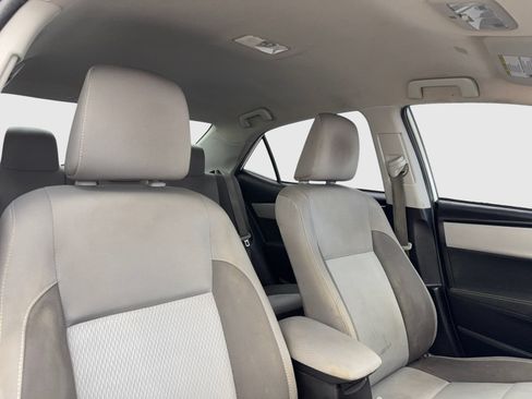 Used 2019 Toyota Corolla LE FWD image 38