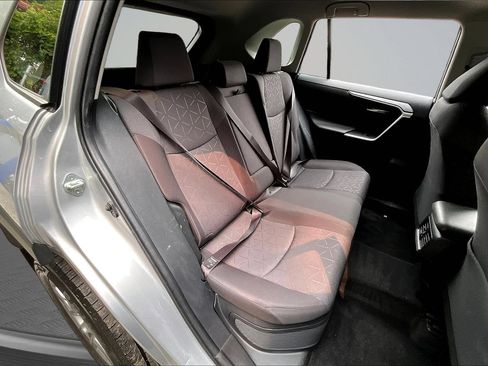 Used 2023 Toyota RAV4 XLE AWD/4WD image 24