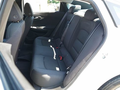 Used 2023 Chevrolet Malibu LS w/ Driver Confidence Package FWD image 9