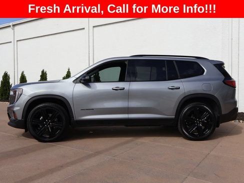 Used 2026 GMC Acadia Elevation w/ Black Edition AWD/4WD image 4