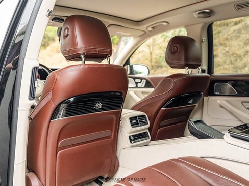 Used 2023 Mercedes-Benz Maybach GLS 600 4MATIC image 37