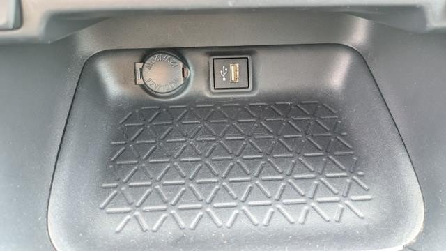 Used 2024 Toyota RAV4 LE AWD/4WD image 12