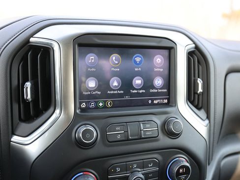 Used 2022 Chevrolet Silverado 1500 RST w/ LPO, Blackout Package image 26