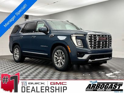 New 2026 GMC Yukon Denali w/ Sun & Power Step Package