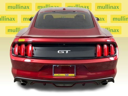Used 2015 Ford Mustang GT Premium image 9