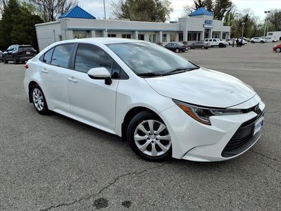 Used 2025 Toyota Corolla LE