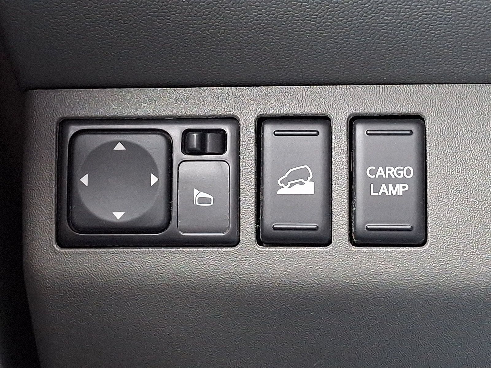Certified 2021 Nissan Frontier SV w/ Midnight Edition Floor Mats AWD/4WD image 25