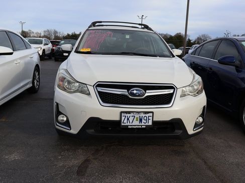Used 2017 Subaru Crosstrek 2.0i Limited w/ Popular Package #1 image 5