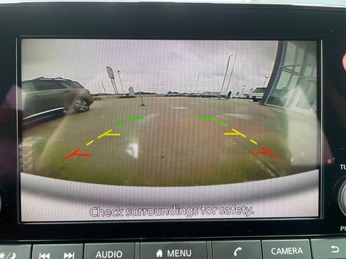 Certified 2024 Nissan Pathfinder S FWD image 8