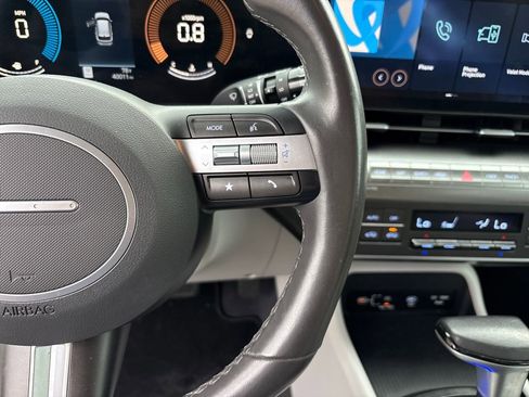 Used 2024 Hyundai Kona SEL image 20