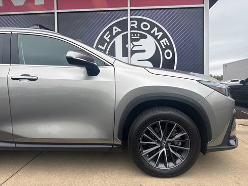 Used 2023 Lexus NX 350 AWD image 3