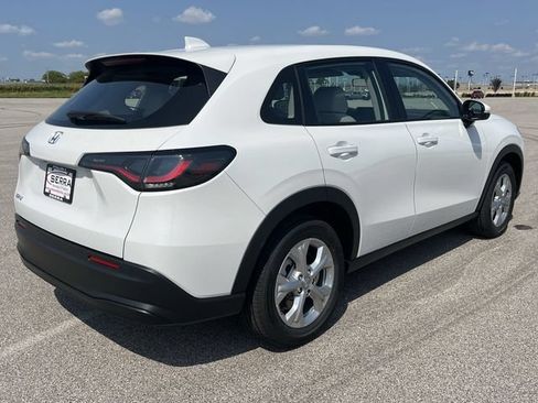 Certified 2024 Honda HR-V LX image 14