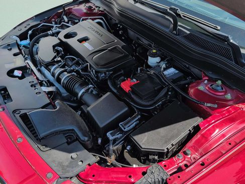 Used 2018 Honda Accord Touring image 39