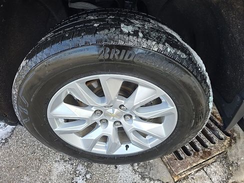 Used 2019 Chevrolet Silverado 1500 Custom w/ Custom Value Package image 24