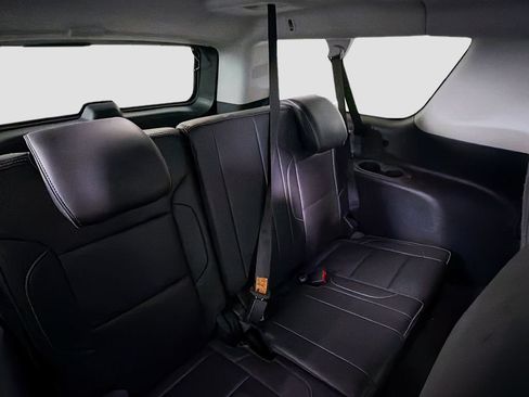 Used 2018 GMC Yukon XL Denali w/ Open Road Package RWD image 30