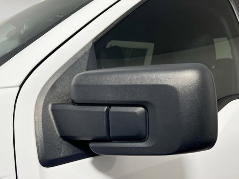 Used 2021 Ford F150 XLT image 12