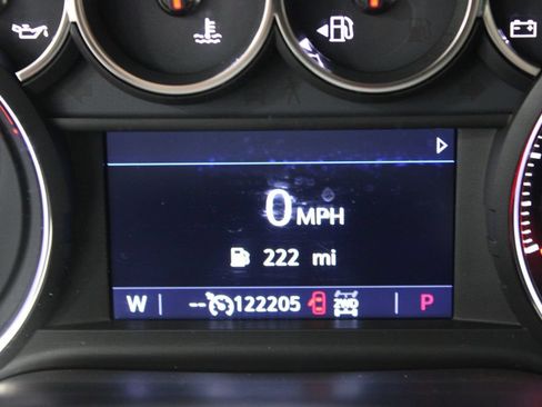Used 2019 Chevrolet Silverado 1500 LT Trail Boss AWD/4WD image 22