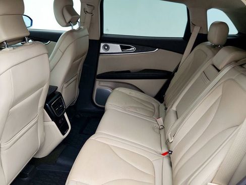 Used 2019 Lincoln Nautilus Reserve w/ Ultimate Package image 20