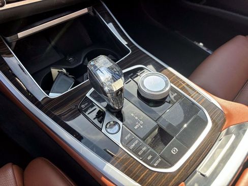 Used 2023 BMW X5 M50i w/ Executive Package image 22