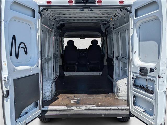 Used 2019 RAM ProMaster 2500 w/ Premium Appearance Group FWD image 6
