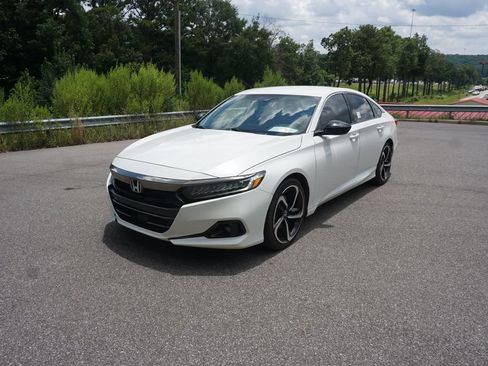 Used 2022 Honda Accord Sport image 22
