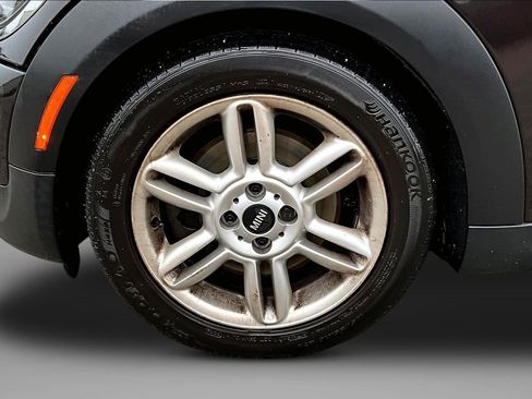 Used 2013 MINI Cooper Clubman S FWD image 2