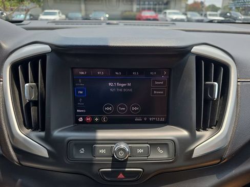 Used 2020 GMC Terrain SLE FWD image 22