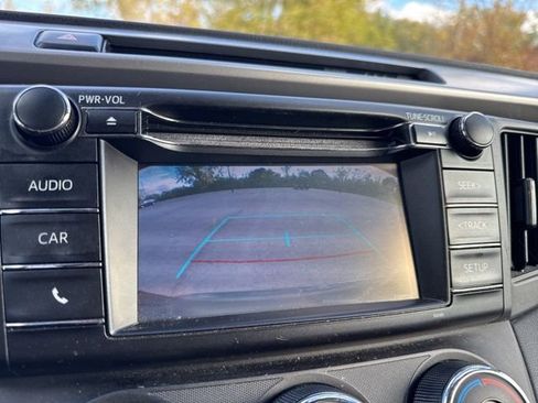 Used 2018 Toyota RAV4 LE w/ All Weather Liner Package image 18