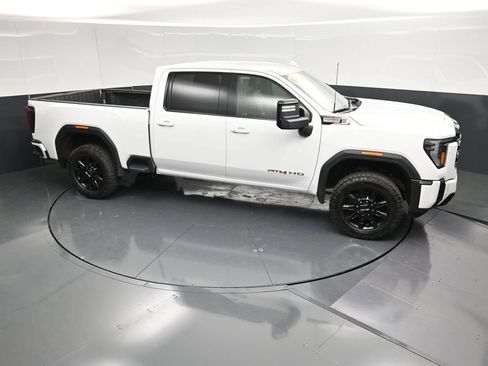 Used 2025 GMC Sierra 2500 AT4 AWD/4WD image 48