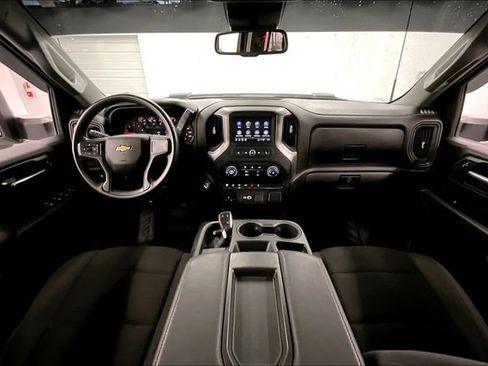 Used 2025 Chevrolet Silverado 3500 W/T w/ WT/CX Safety Package AWD/4WD image 18
