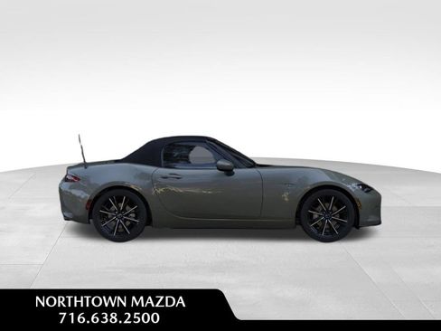 New 2024 MAZDA MX-5 Miata Grand Touring image 3
