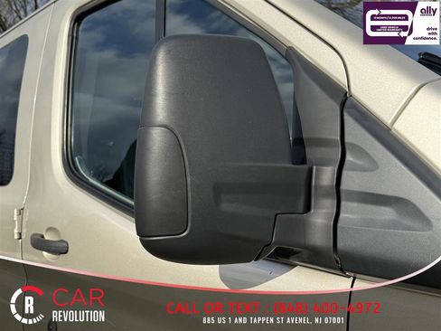 Used 2019 Ford Transit 350 XL image 30