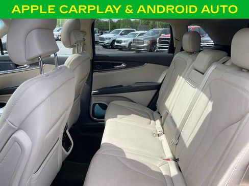Used 2019 Lincoln Nautilus Reserve FWD image 13