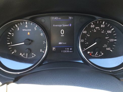 Used 2020 Nissan Rogue SV AWD/4WD image 26