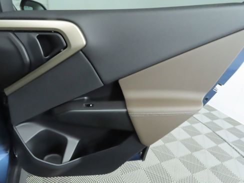 Certified 2025 BMW X3 xDrive30i w/ Premium Package image 29