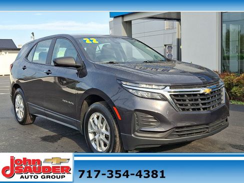 Used 2022 Chevrolet Equinox LS AWD/4WD image 1