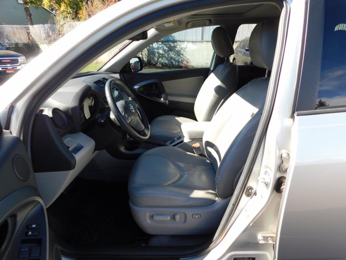 Used 2012 Toyota RAV4 Limited w/ Premium Plus Value Pkg FWD image 7