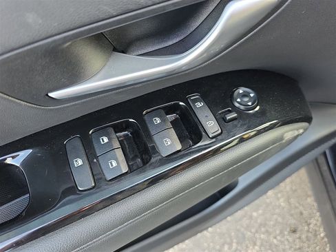 Used 2022 Hyundai Tucson Limited image 15