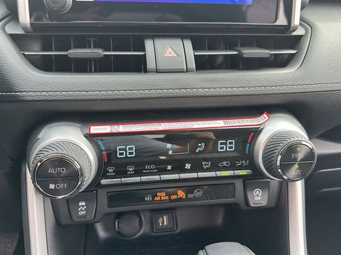 Certified 2025 Toyota RAV4 XLE w/ Convenience Package image 27