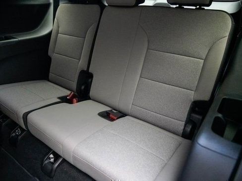 New 2026 Chevrolet Traverse LT w/ Enhanced Driving Package FWD image 25