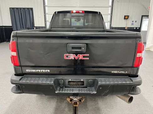 Used 2016 GMC Sierra 2500 Denali w/ Duramax Plus Package AWD/4WD image 5