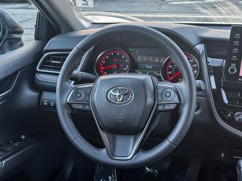 Used 2024 Toyota Camry XSE image 18