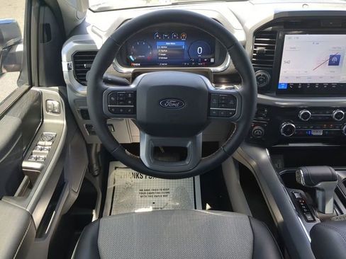 Used 2025 Ford F150 Lariat w/ Equipment Group 501A Mid image 16