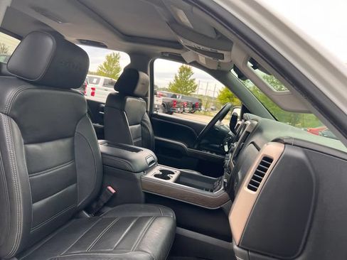 Used 2018 GMC Sierra 1500 Denali RWD image 33