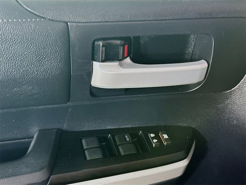 Used 2019 Toyota Tundra SR5 w/ SR5 Upgrade Package image 24