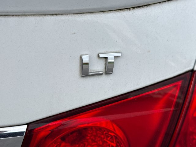 Used 2012 Chevrolet Cruze LT w/ All-Star Edition FWD image 17