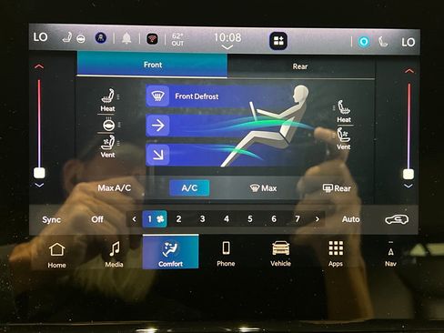 Used 2024 Jeep Wagoneer Series II w/ Flexible Seating Group image 61