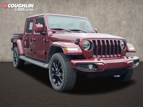 Used 2021 Jeep Gladiator Overland AWD/4WD image 1