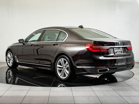 Used 2016 BMW 750i xDrive image 6