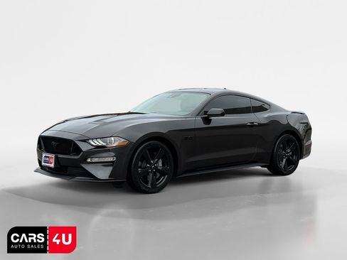Used 2022 Ford Mustang GT Premium w/ Black Accent Package RWD image 3